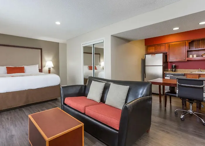 Extended Of Charleston Hotel 3*